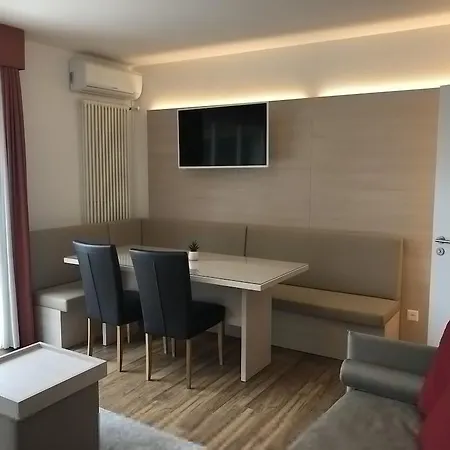 酒店 坎皮奥内酒店 比索内