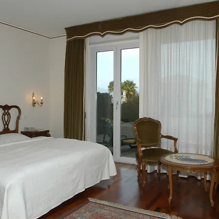 Campione Hotel 3*