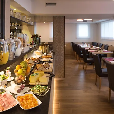 Hotel Campione 3*