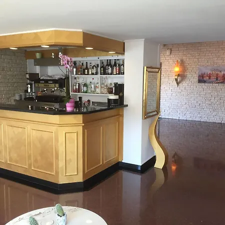 Campione Hotel Bissone